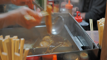 屋台グルメ（おでん・串・鉄板焼）